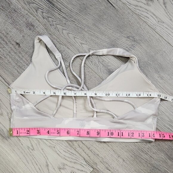 Athleta Solace Printed White Camo Sports Bra Size M - Picture 13 of 14